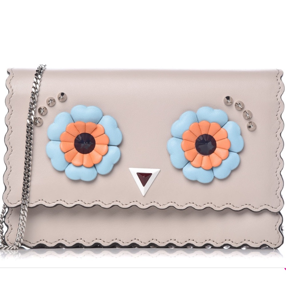FENDI WALLET ON CHAIN